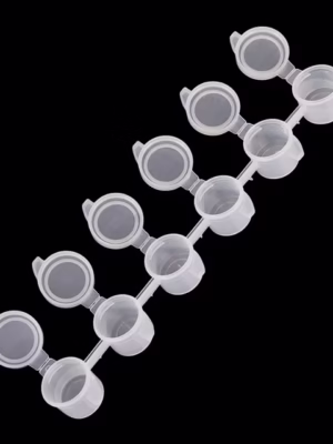 Container din plastic 8 buc*2ml